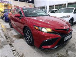 تۆیۆتا کامری